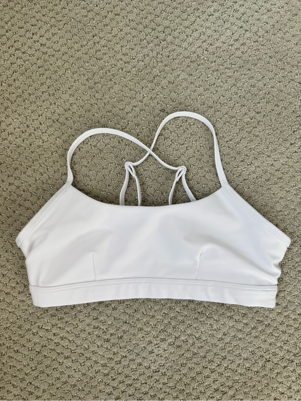 Alo Yoga Airlift Intrigue Bra White Size M
